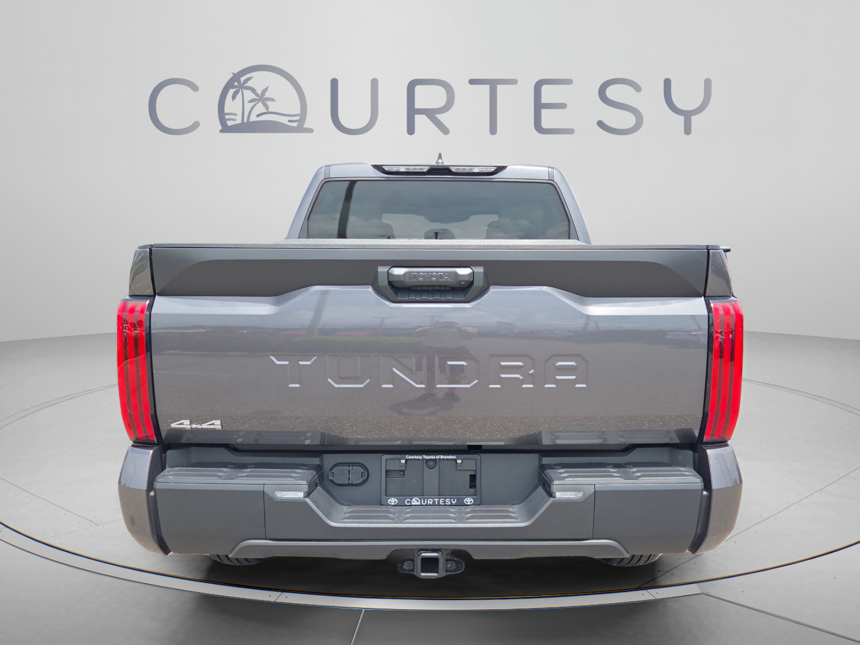 Certified 2025 Toyota Tundra SR5 AWD/4WD image 5