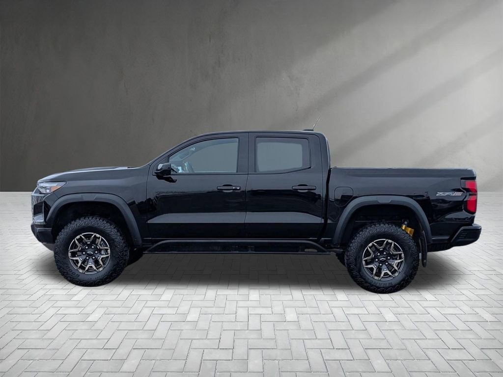 Used 2024 Chevrolet Colorado ZR2 w/ Technology Package image 6