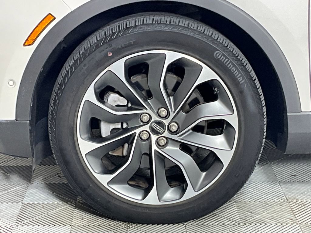 Used 2023 Lincoln Nautilus Reserve w/ Equipment Group 201A image 29