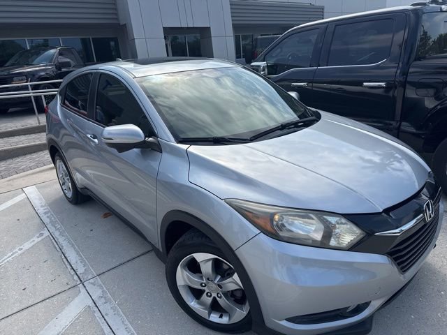 Used 2017 Honda HR-V EX image 3