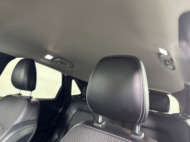 Used 2023 Ford Escape SE image 12