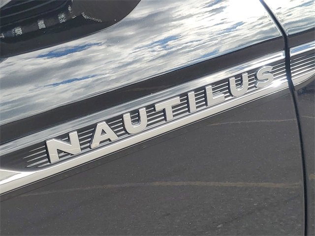 Certified 2023 Lincoln Nautilus Reserve image 10