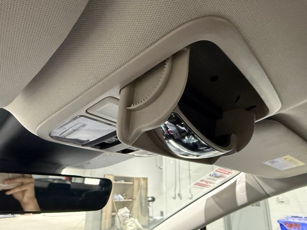 Used 2025 Honda Odyssey EX-L image 25