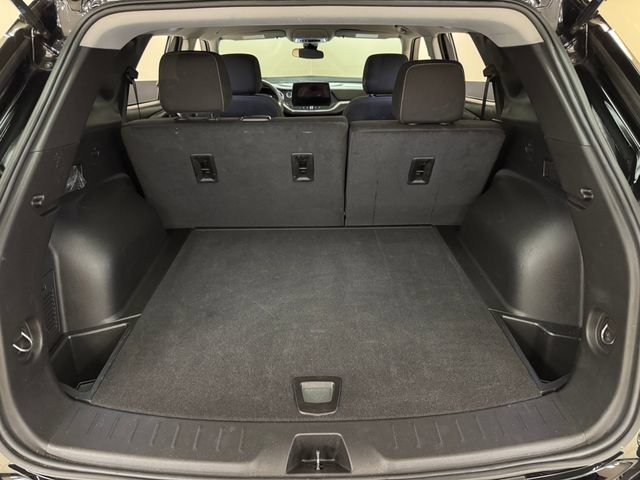 Used 2025 Chevrolet Blazer LT FWD image 20