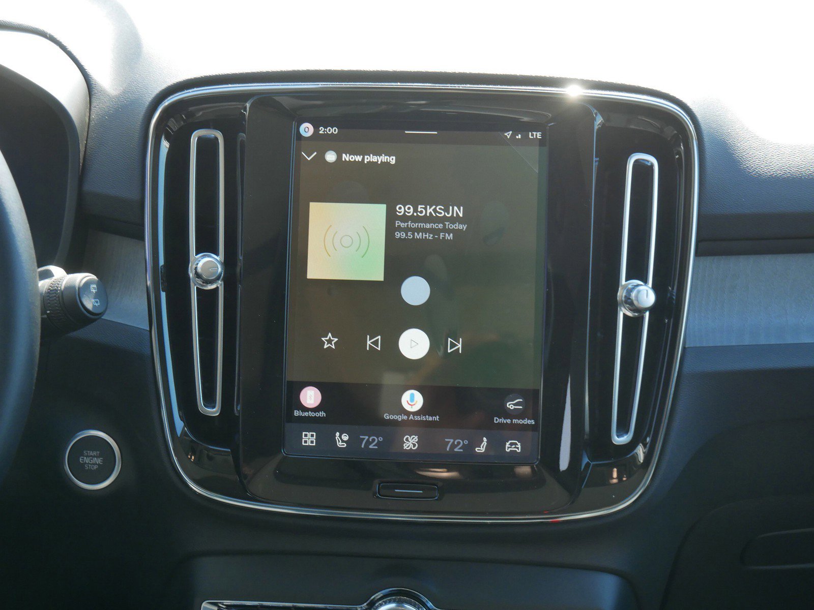 New 2026 Volvo XC40 B5 Plus w/ Climate Package AWD/4WD image 8
