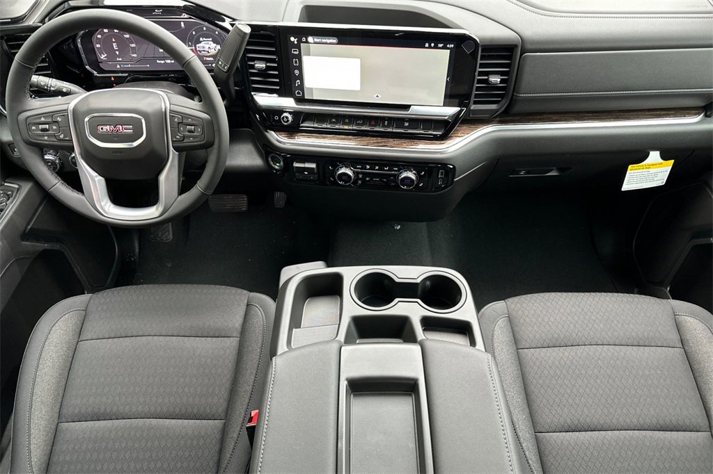 New 2025 GMC Sierra 1500 SLE image 11