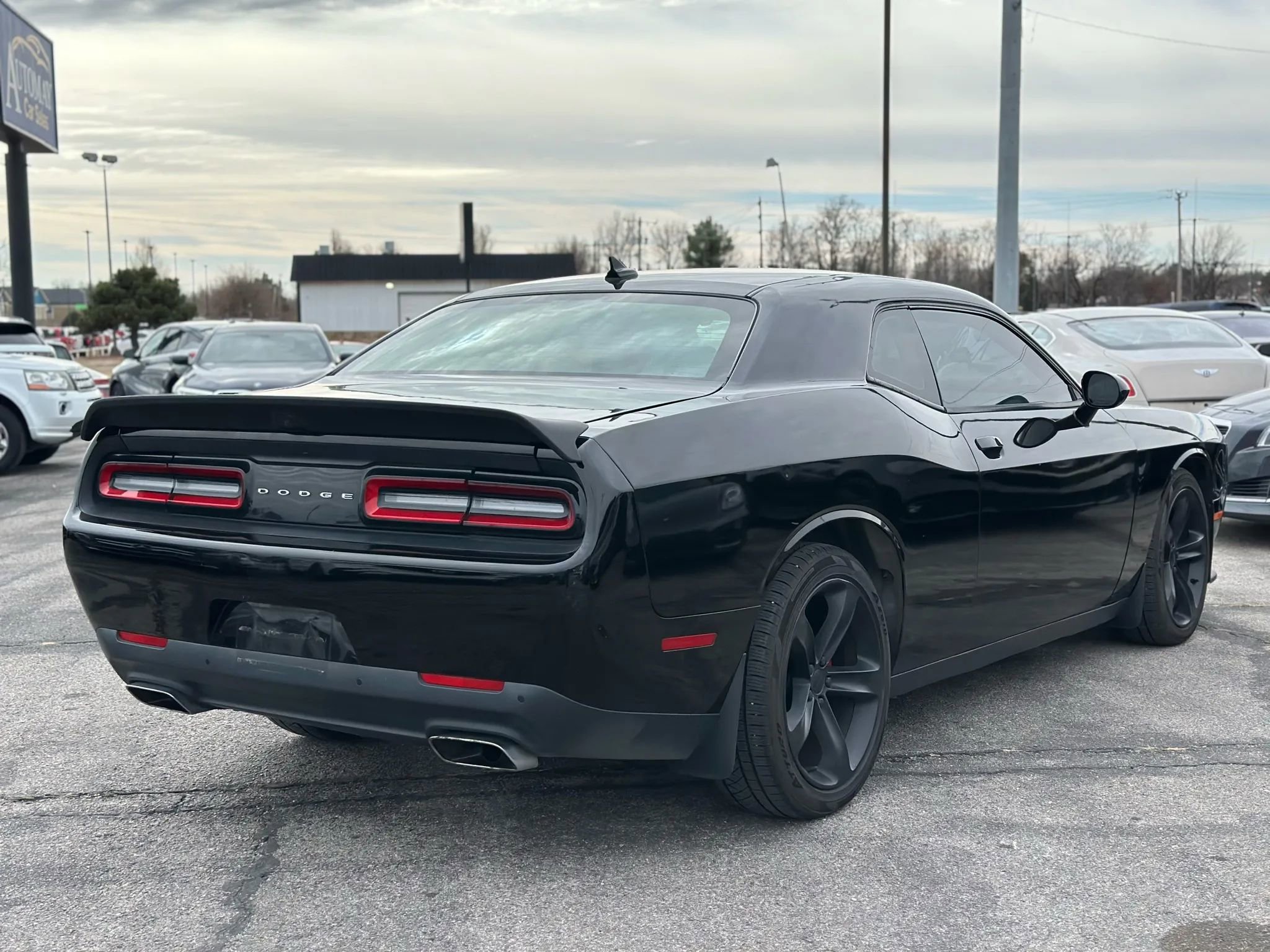 Used 2015 Dodge Challenger R/T w/ Quick Order Package 22B R/T RWD image 6