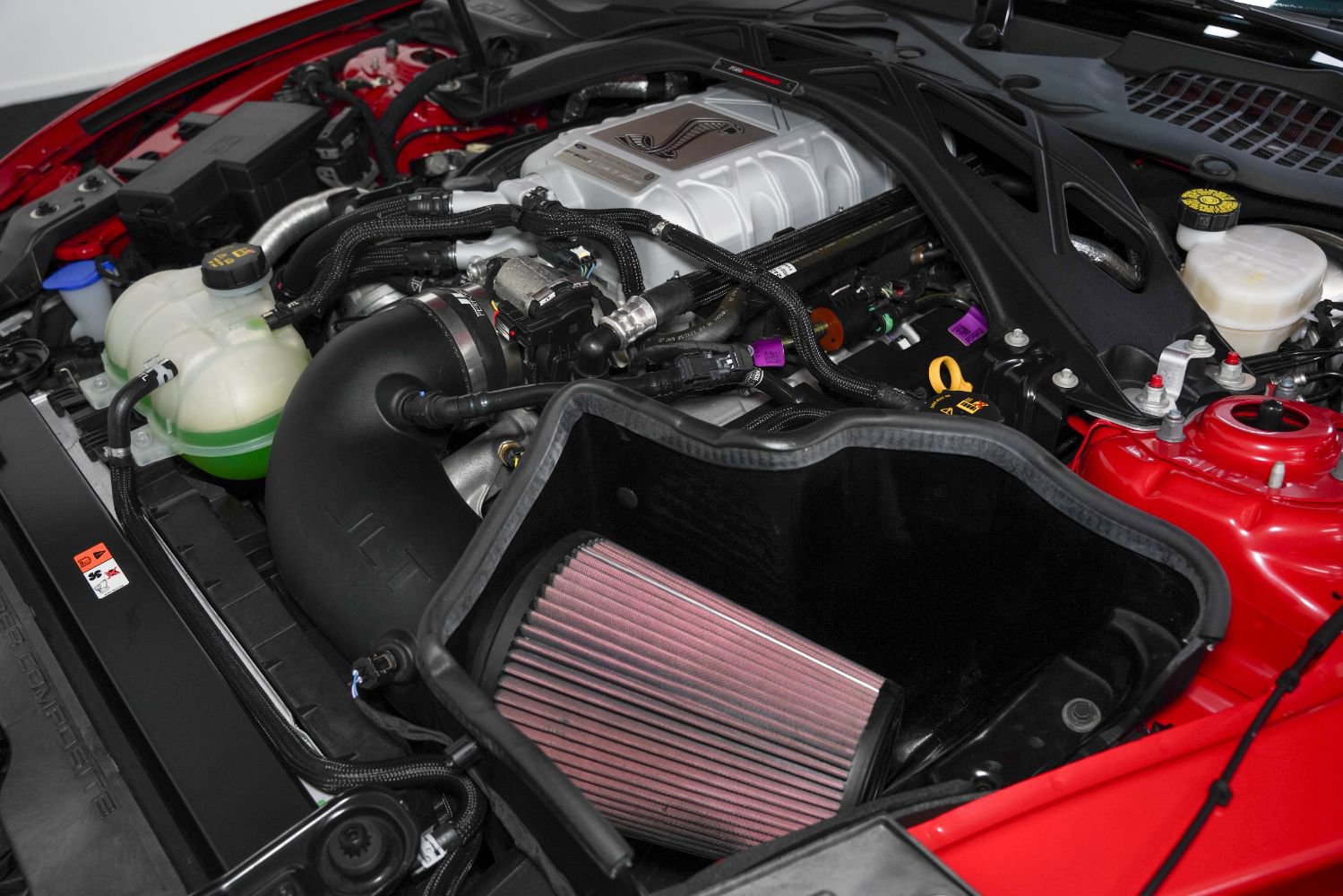 Used 2021 Ford Mustang Shelby GT500 w/ Carbon Fiber Handling Package RWD image 53