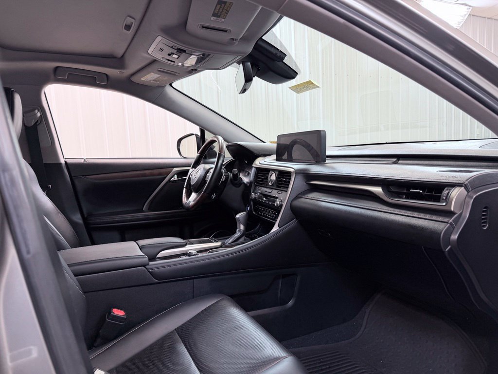 Used 2020 Lexus RX 350L Premium w/ Premium Package AWD/4WD image 40