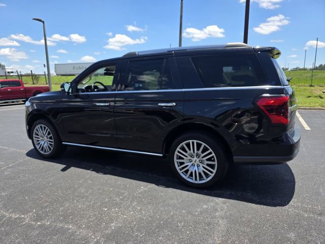 Used 2023 Ford Expedition Limited RWD image 7