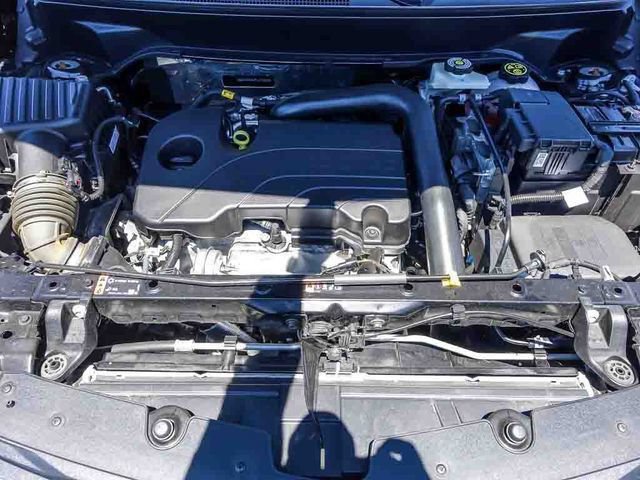 Used 2023 Chevrolet Equinox LT FWD image 30
