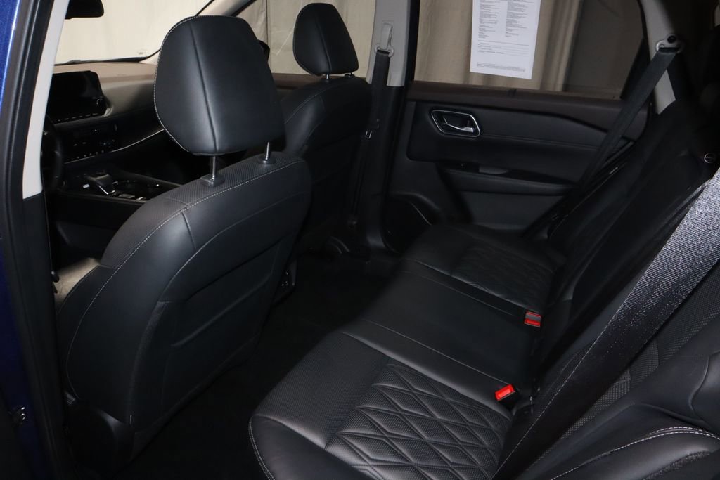 Certified 2021 Nissan Rogue Platinum image 21