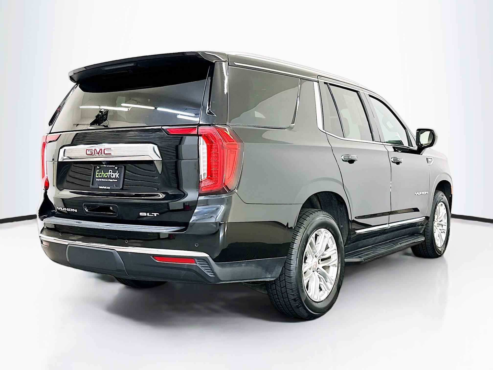 Used 2024 GMC Yukon SLT image 9