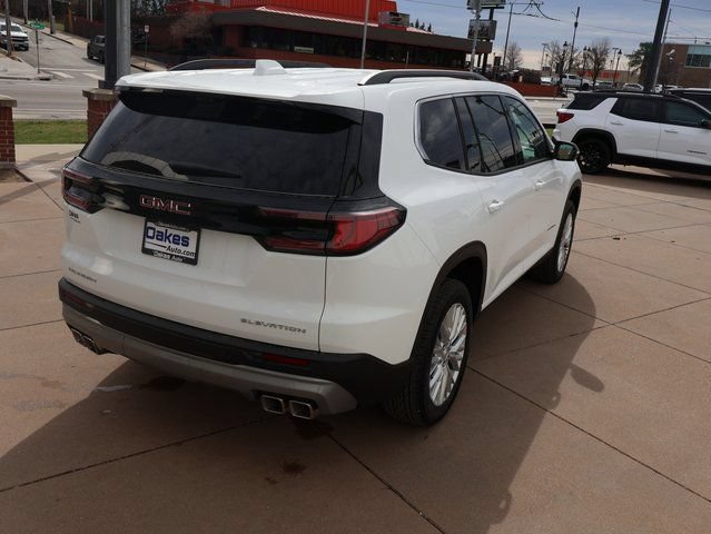 New 2026 GMC Acadia Elevation w/ Elevation Premium Package FWD image 5