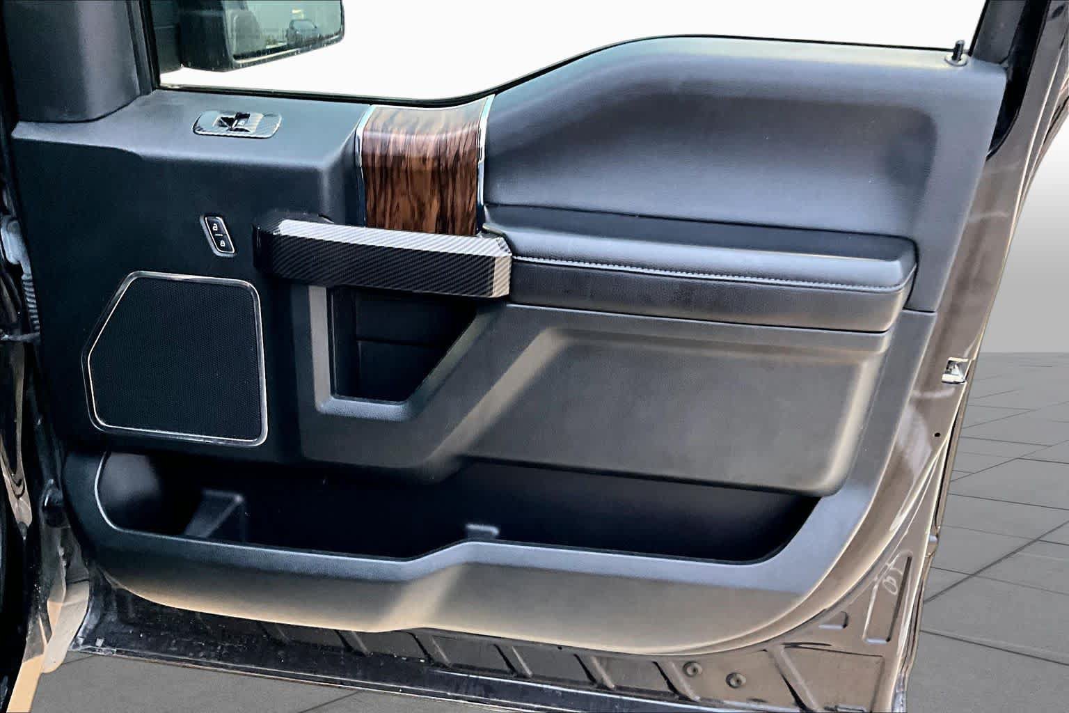 Used 2019 Ford F150 Lariat RWD image 22