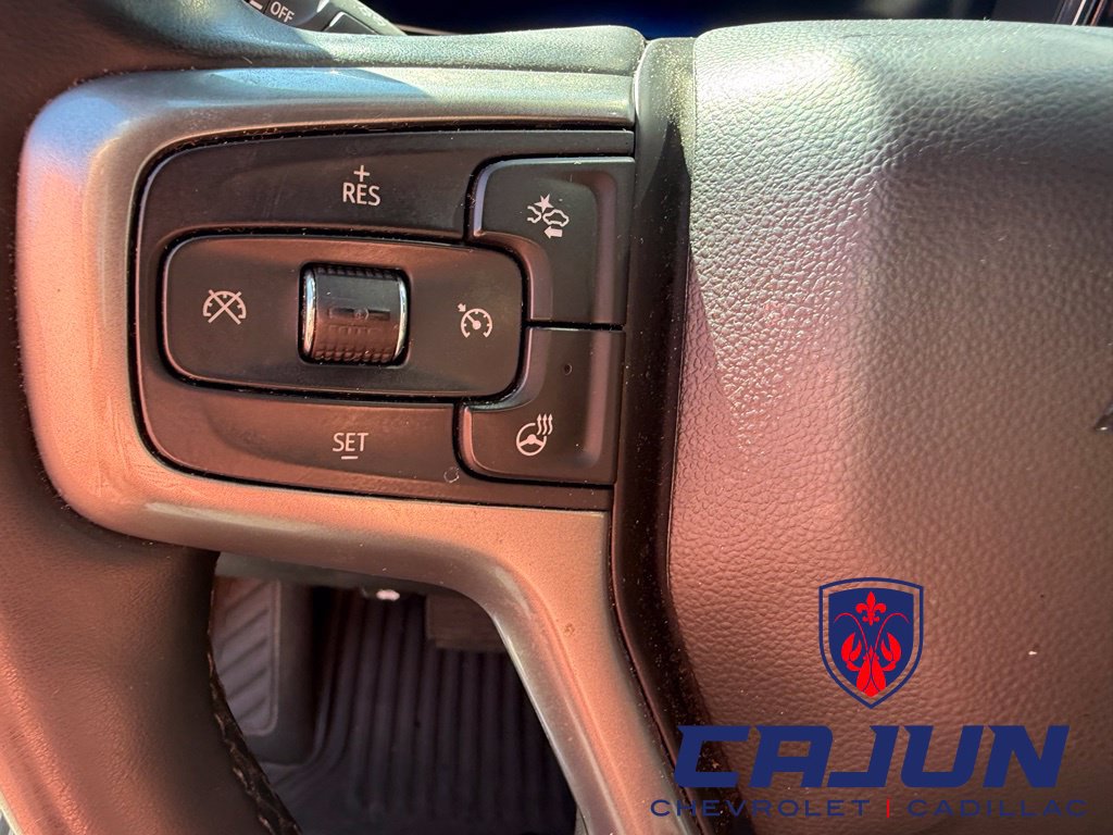 Used 2025 Chevrolet Silverado 1500 LT RWD image 14