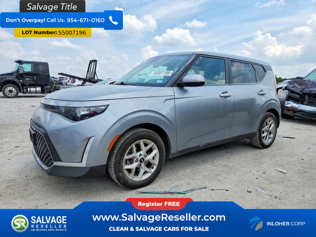 Used 2023 Kia Soul LX w/ LX Technology Package FWD image 1
