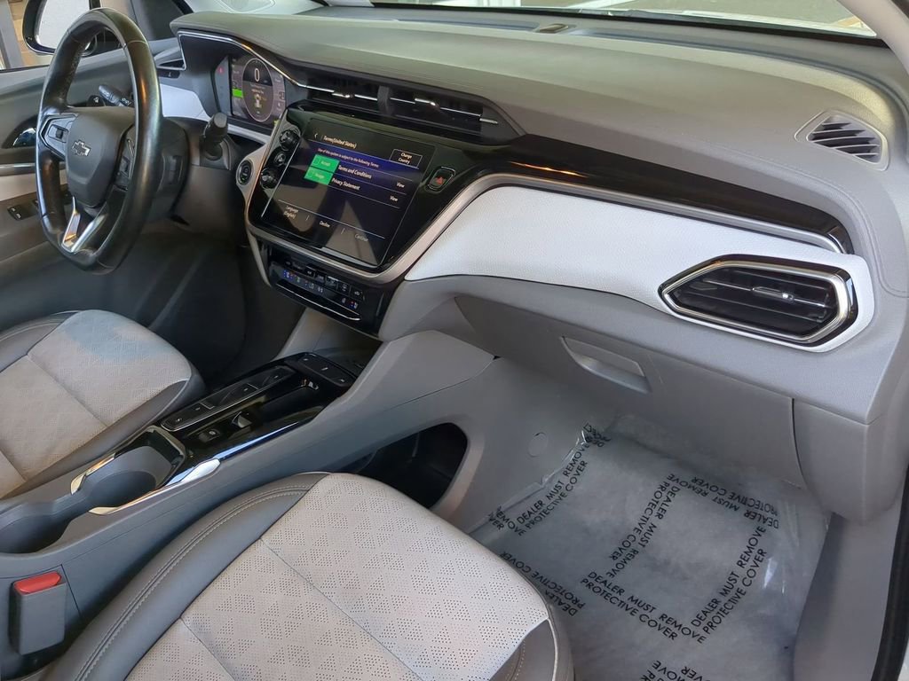 Used 2022 Chevrolet Bolt EUV Premier image 20
