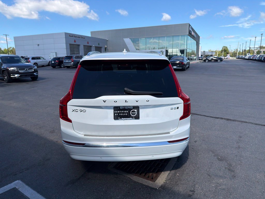 Used 2024 Volvo XC90 B5 Core w/ Protection Package Premier AWD/4WD image 4