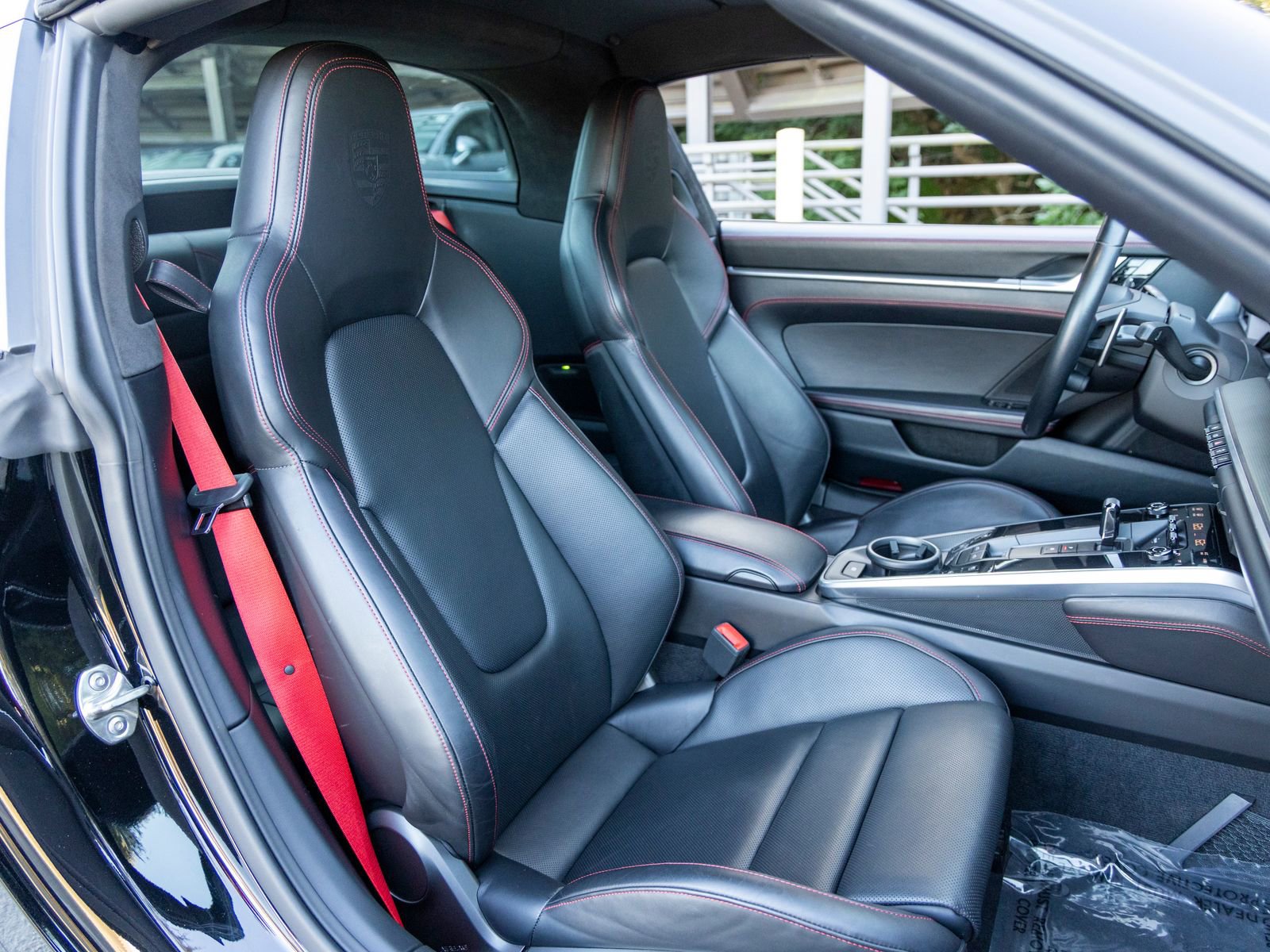 Certified 2021 Porsche 911 Targa 4S image 51