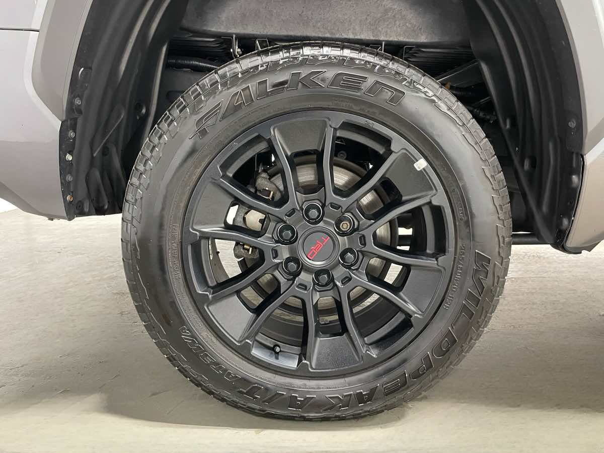 Used 2025 Toyota Tundra SR5 w/ SR5 Premium Package AWD/4WD image 7