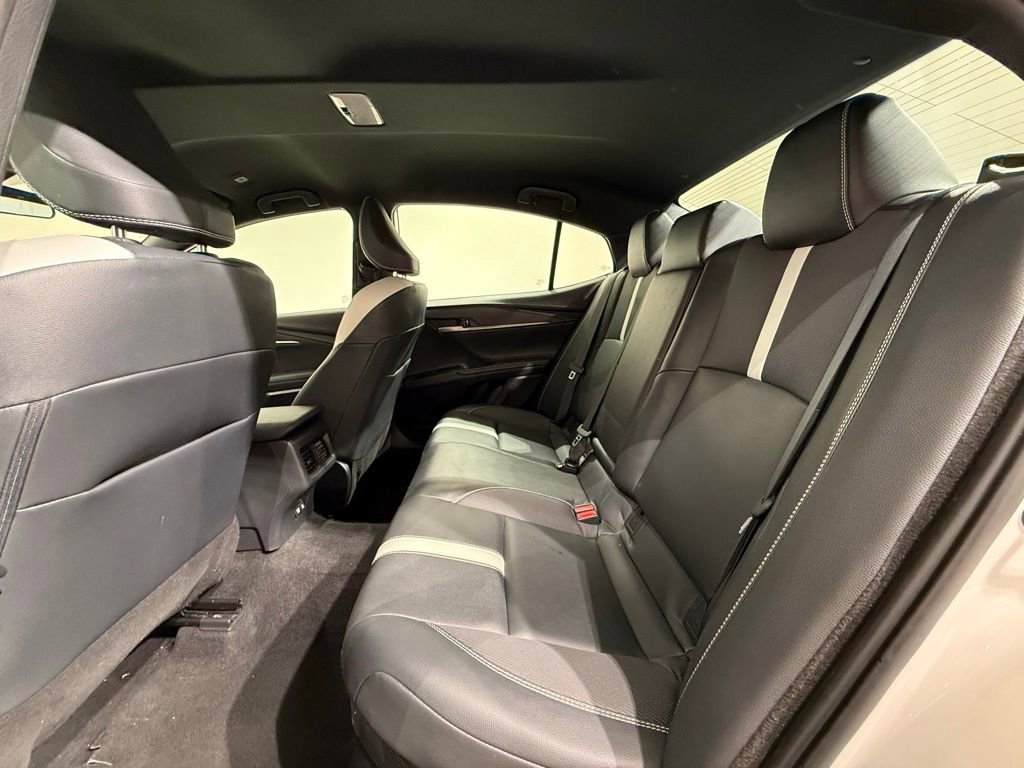 Certified 2025 Toyota Camry SE FWD image 18