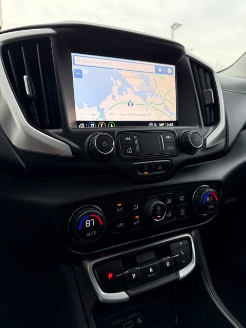 Used 2022 GMC Terrain SLT w/ Infotainment Package II image 36
