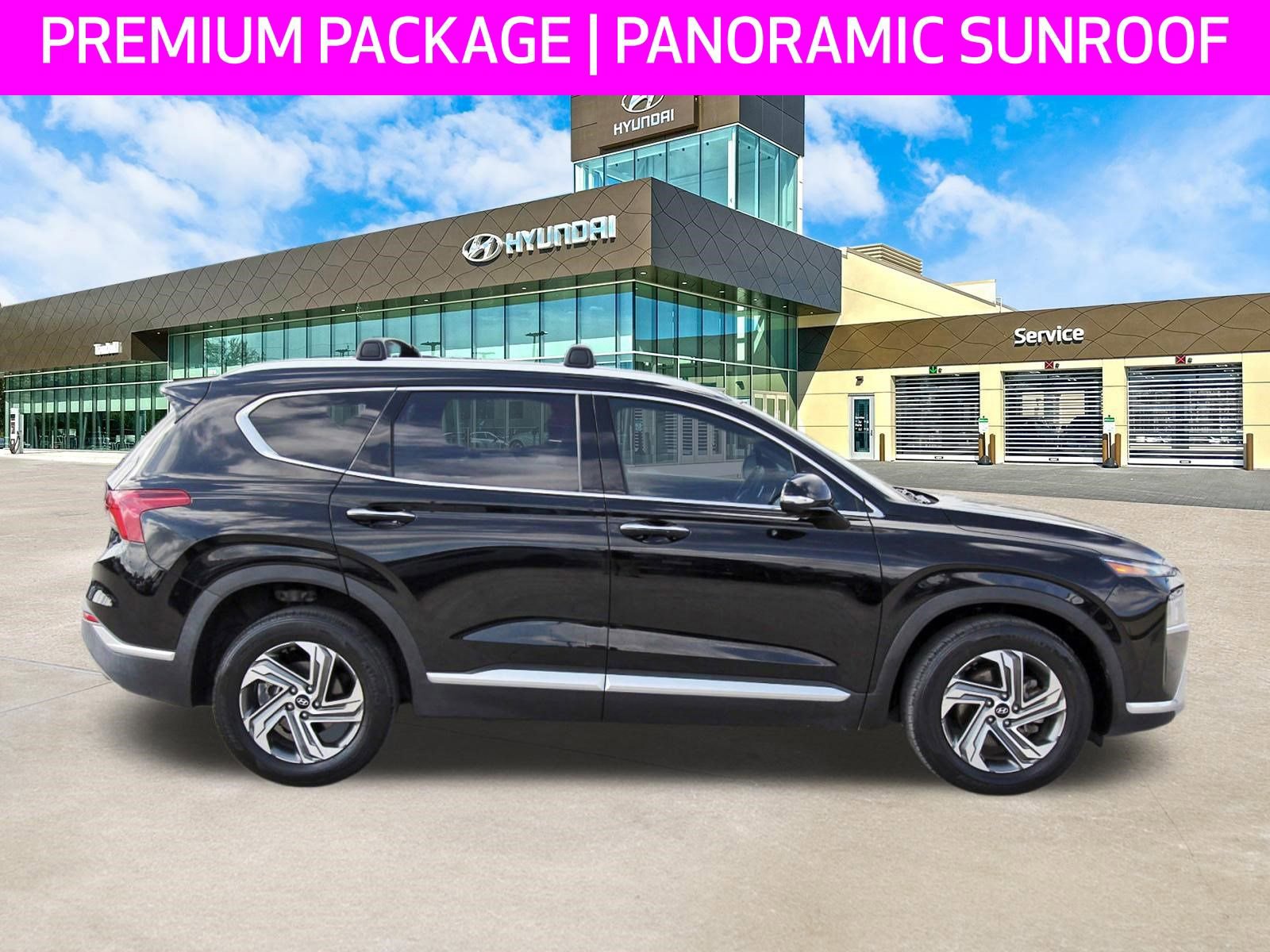 Used 2023 Hyundai Santa Fe SEL w/ Premium Package image 4