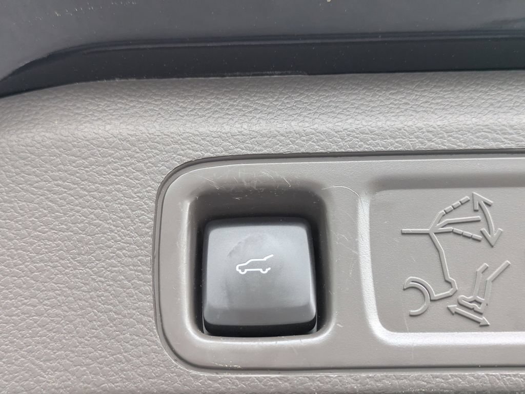 Used 2023 Lincoln Navigator L Reserve AWD/4WD image 15