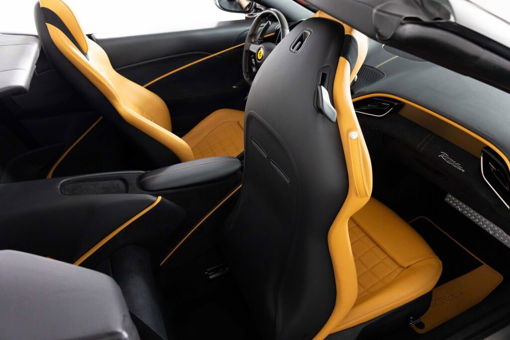 Certified 2025 Ferrari Roma Spider image 58