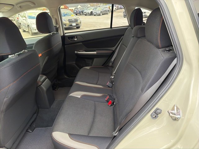 Used 2017 Subaru Crosstrek 2.0i Premium image 32