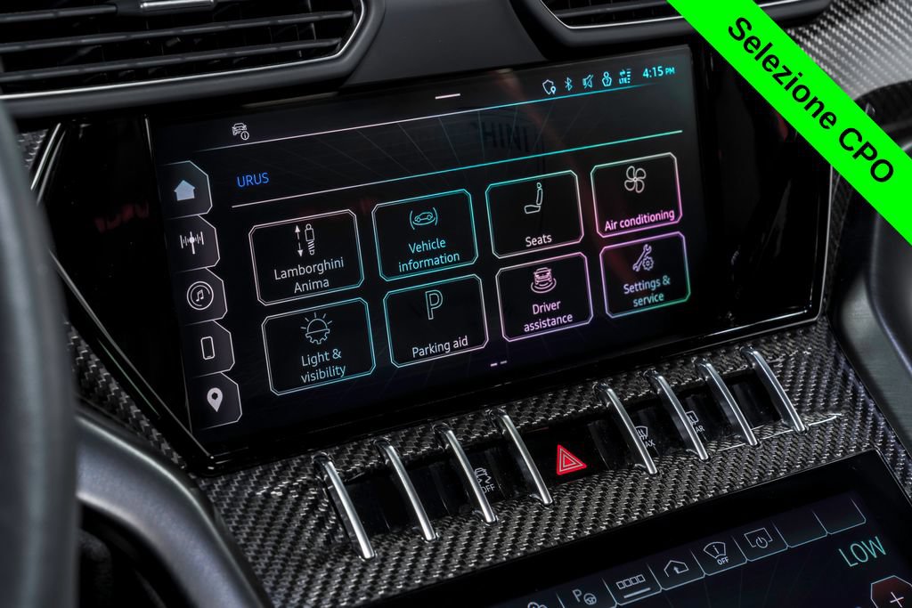 Used 2023 Lamborghini Urus Performante AWD/4WD image 26
