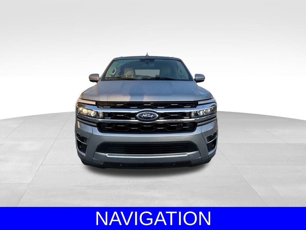 Used 2023 Ford Expedition Max Limited image 9