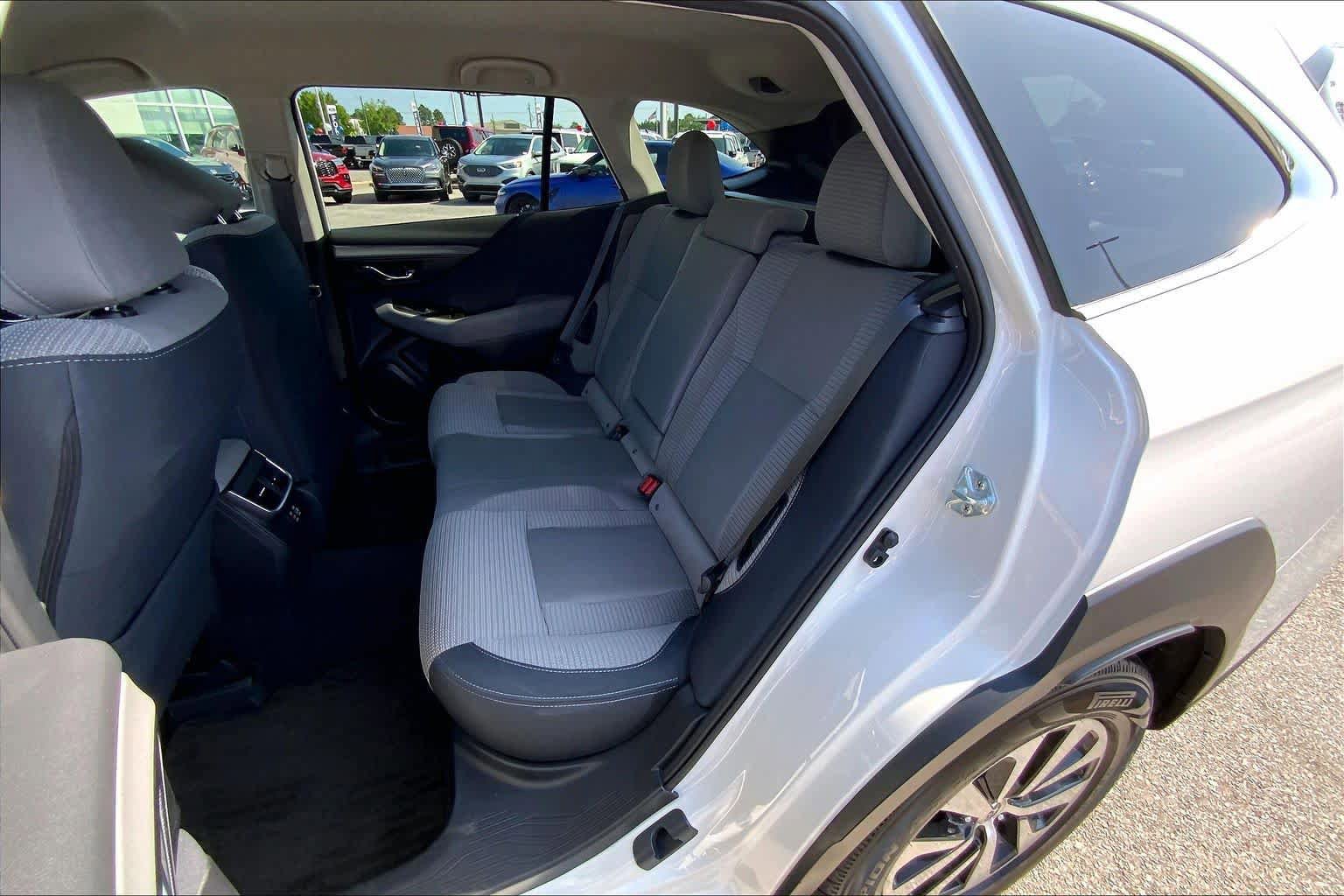 Used 2024 Subaru Outback Premium AWD/4WD image 20