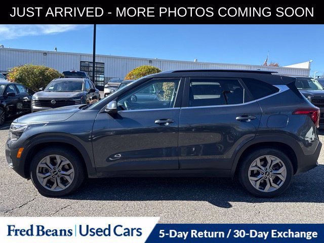 Used 2024 Kia Seltos S AWD/4WD image 4