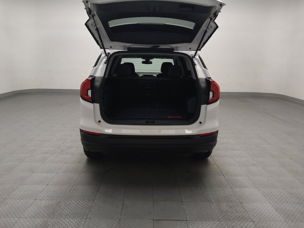 Used 2023 GMC Terrain SLE w/ LPO, Floor Liner Package image 29