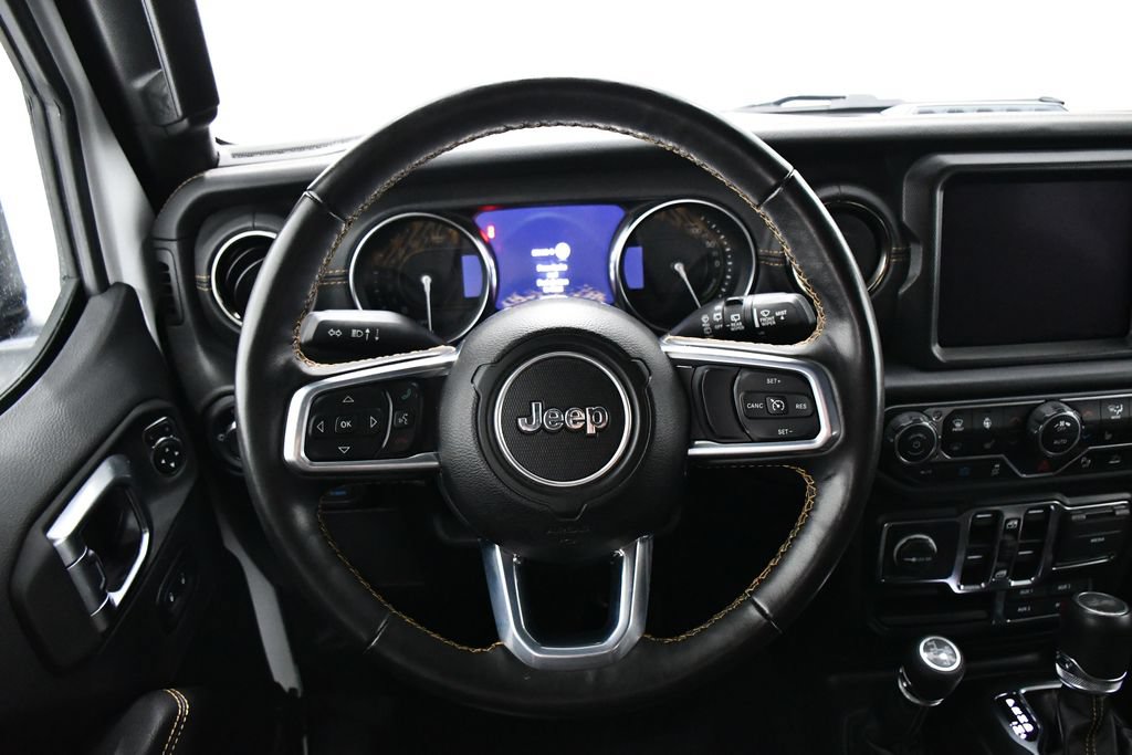 Used 2023 Jeep Wrangler Unlimited Sahara AWD/4WD image 9