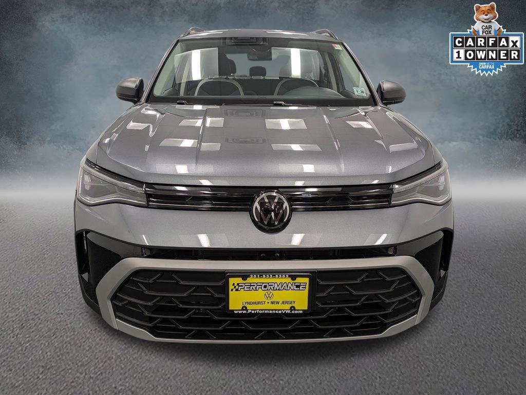 Used 2025 Volkswagen Taos S image 2