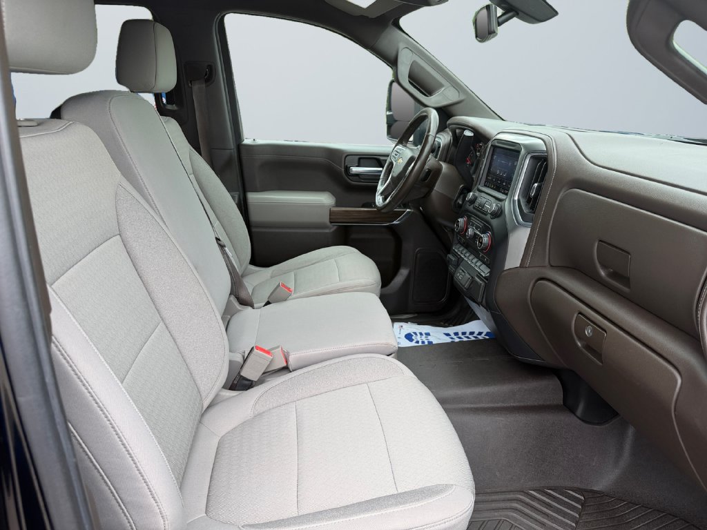 Used 2020 Chevrolet Silverado 1500 LT w/ All-Star Edition AWD/4WD image 15