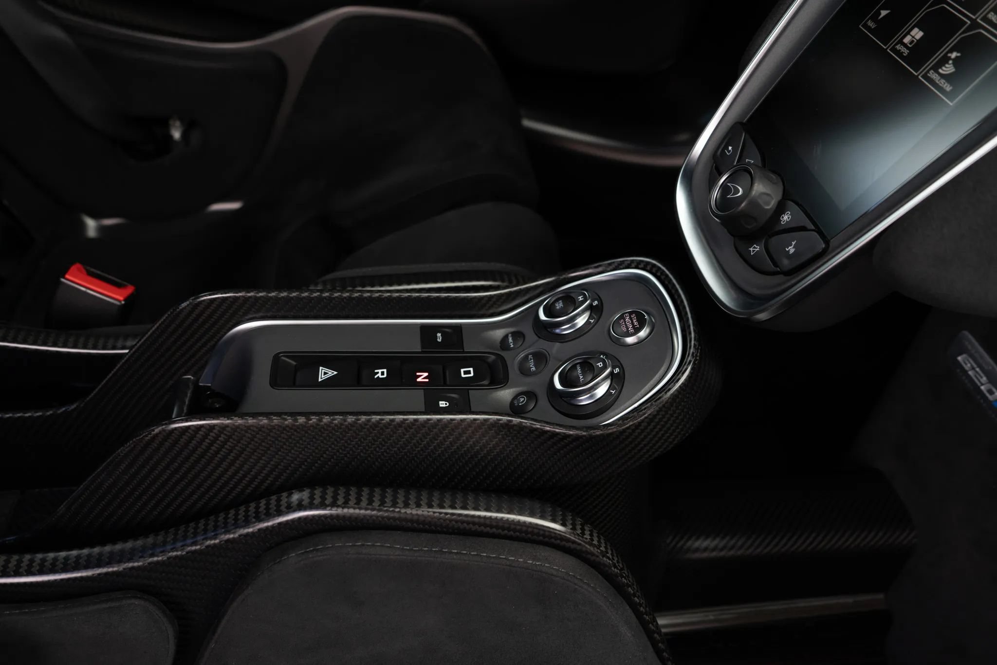 Used 2020 McLaren 620R RWD image 61