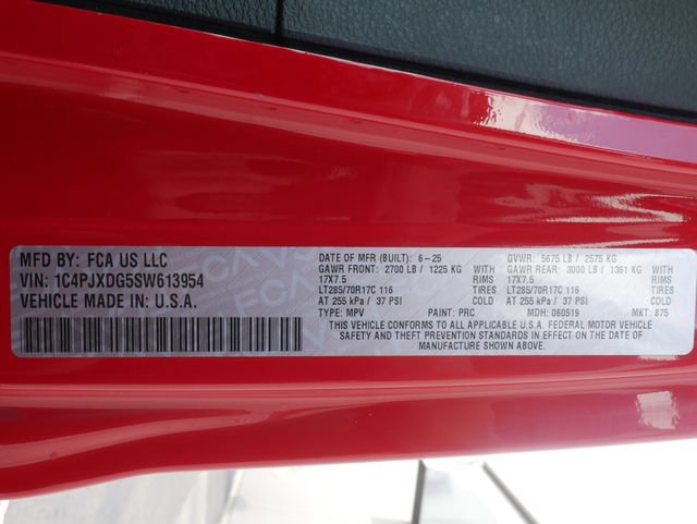 Used 2025 Jeep Wrangler Unlimited Sport AWD/4WD image 26