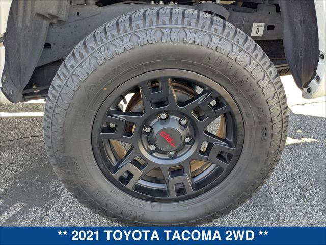 Used 2021 Toyota Tacoma TRD Sport image 9