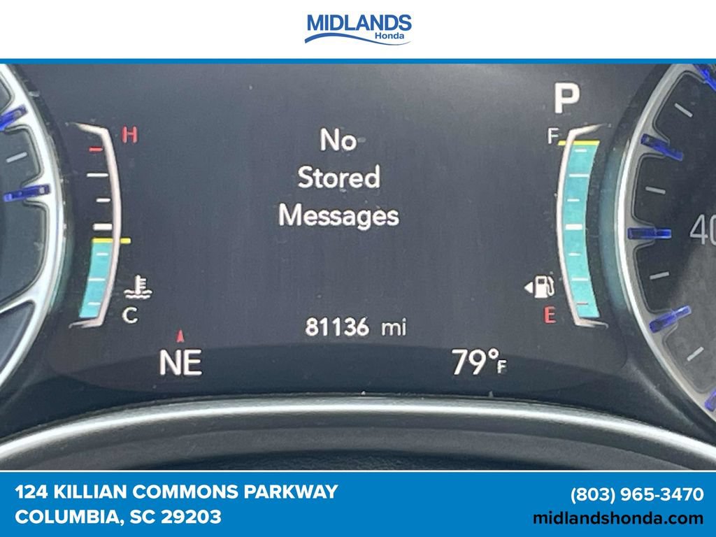 Used 2022 Chrysler Pacifica Touring-L FWD image 19