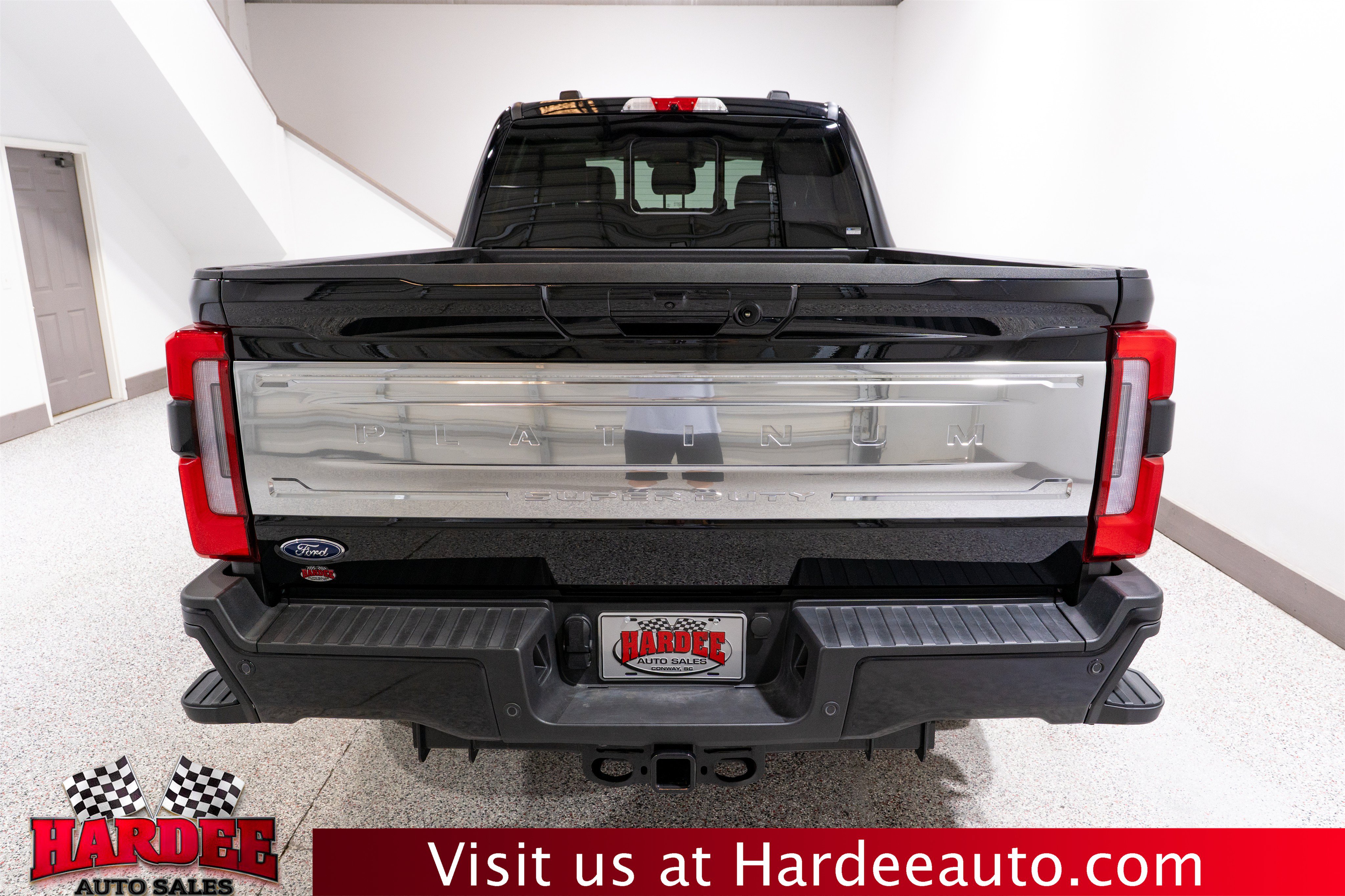 Used 2026 Ford F350 Platinum w/ Platinum Plus Package AWD/4WD image 4