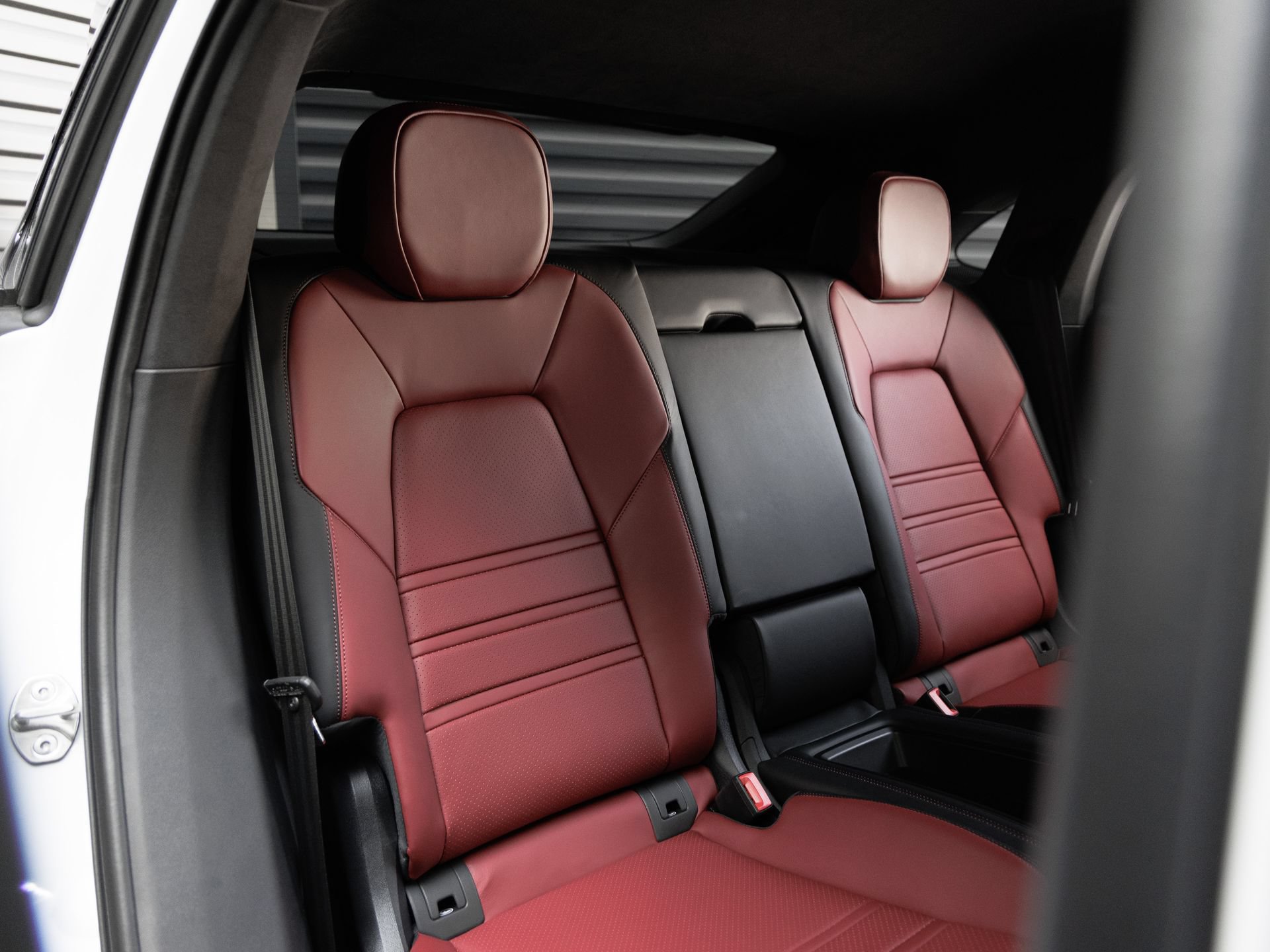 New 2026 Porsche Cayenne Turbo GT AWD/4WD image 35