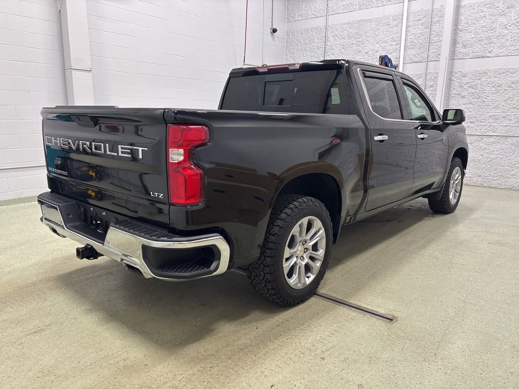 Used 2021 Chevrolet Silverado 1500 LTZ AWD/4WD image 4