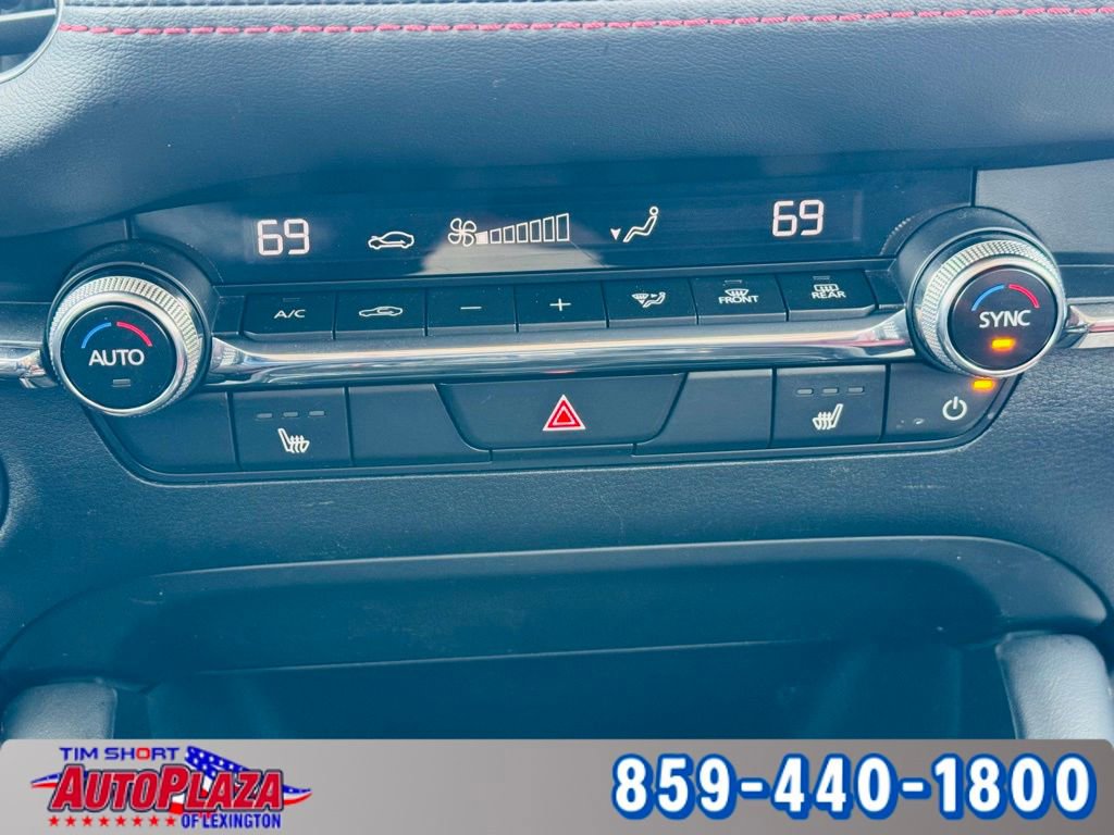 Used 2024 MAZDA MAZDA3 s image 32
