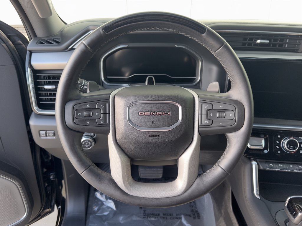 Used 2025 GMC Sierra 1500 Denali AWD/4WD image 10