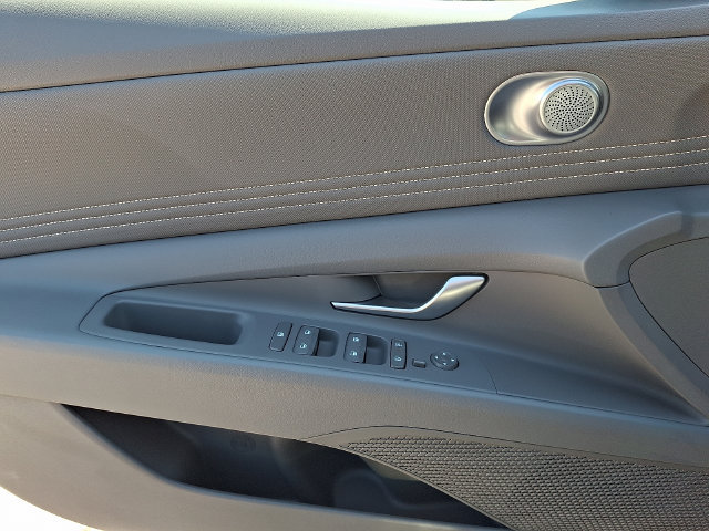 Certified 2026 Hyundai Elantra Sport FWD image 12