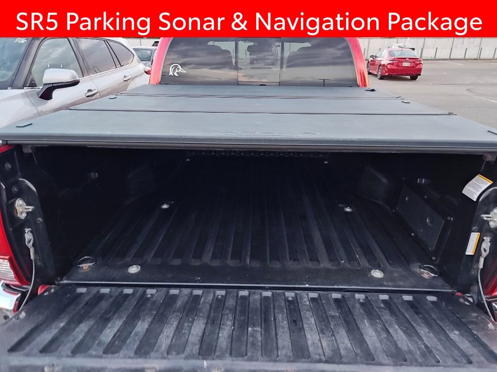 Used 2019 Toyota Tacoma SR5 AWD/4WD image 5